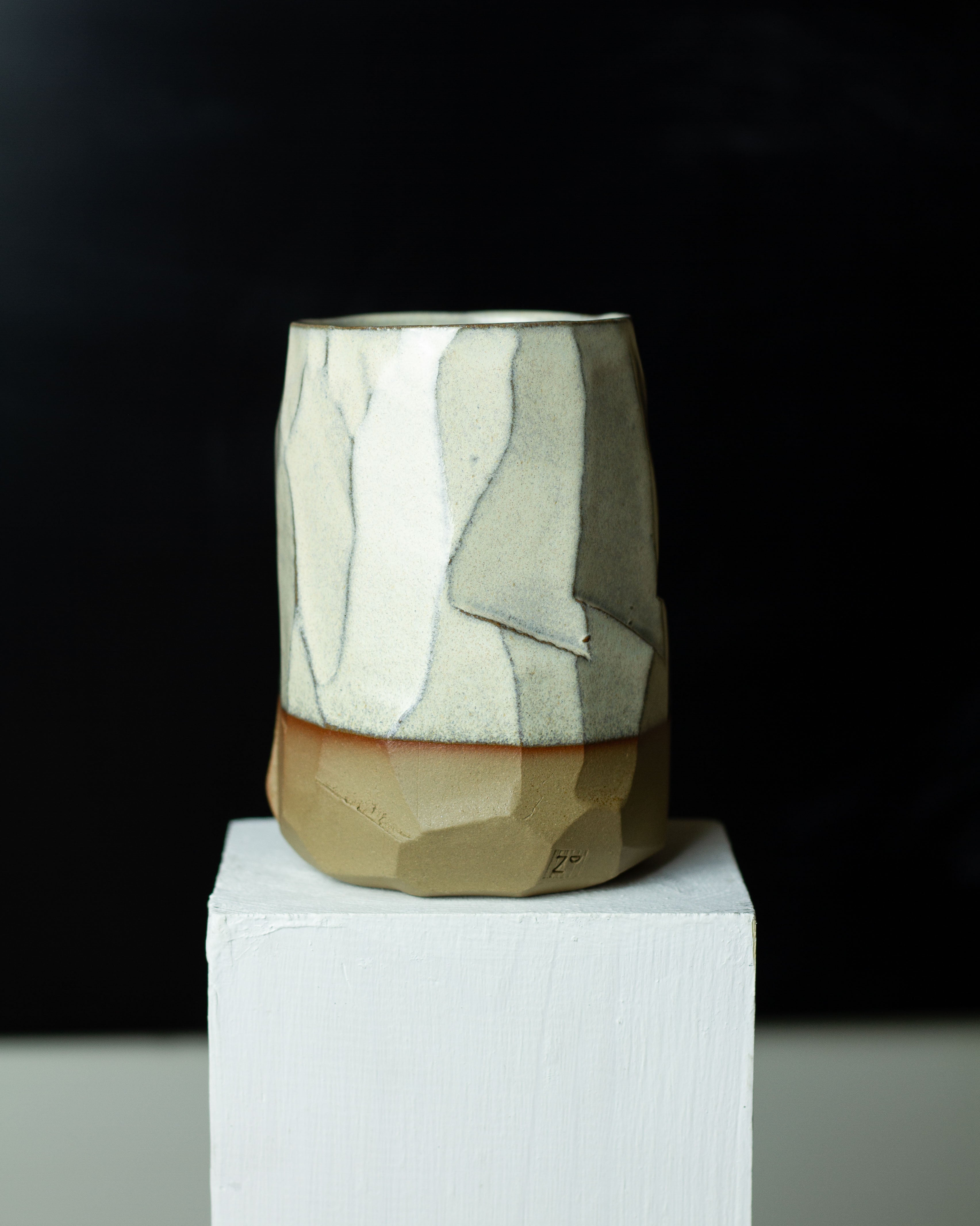 Kurinuki Snow White - Vase 9x12,5cm