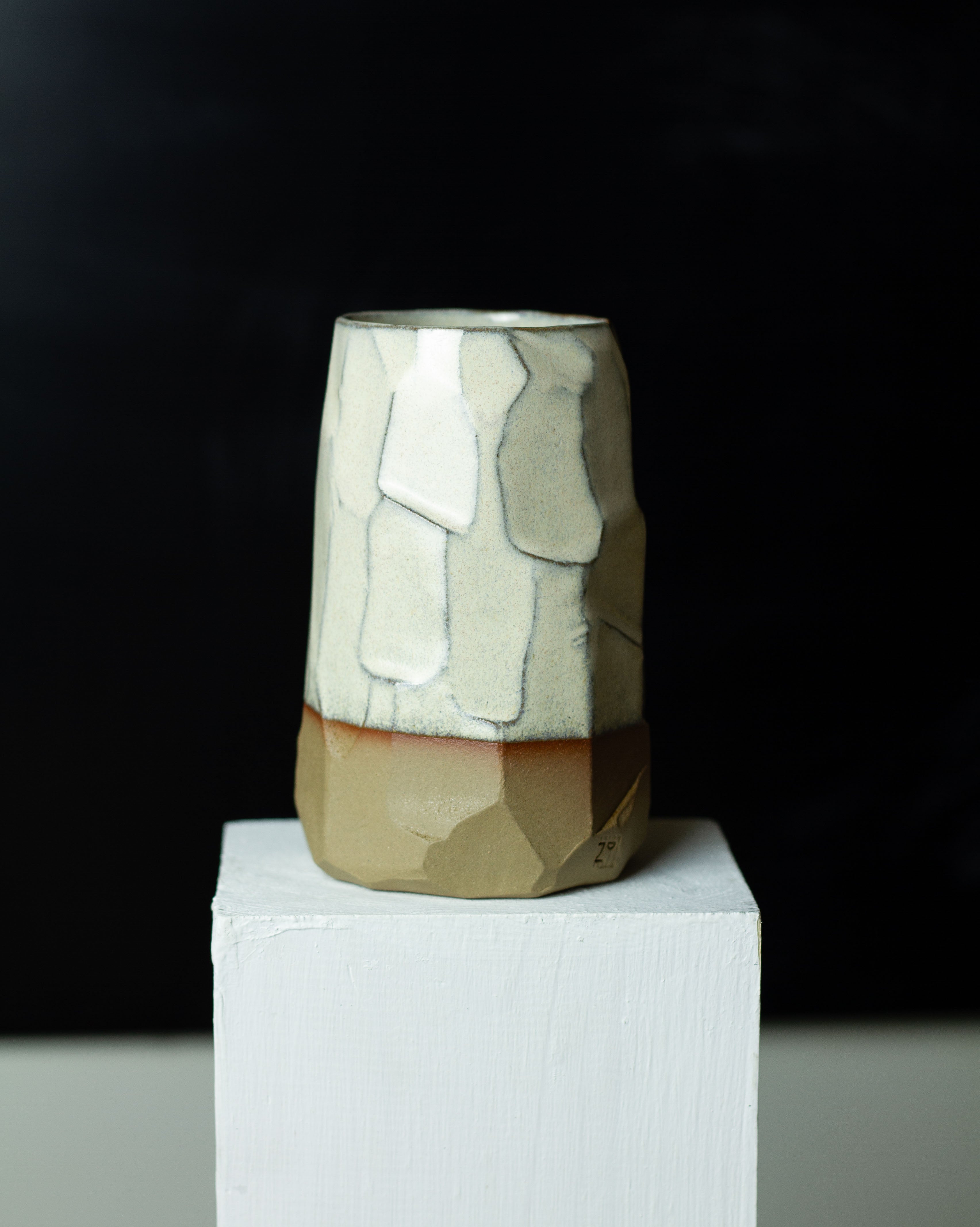 Kurinuki Snow White - Vase 8x12,5cm