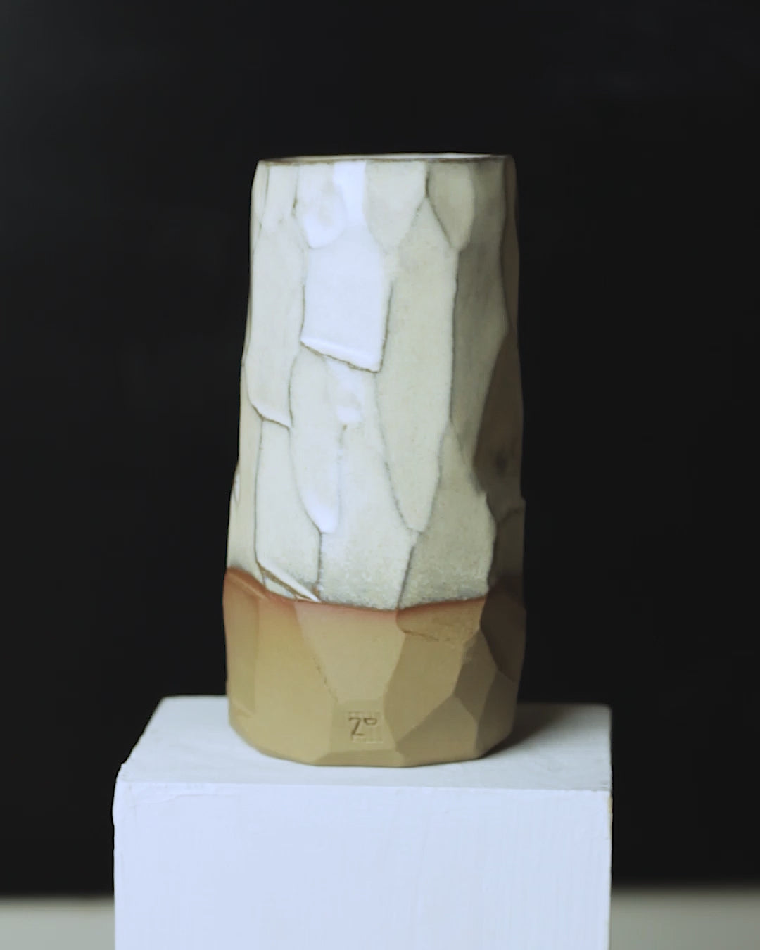 Kurinuki Snow White - Vase 7x14,5cm